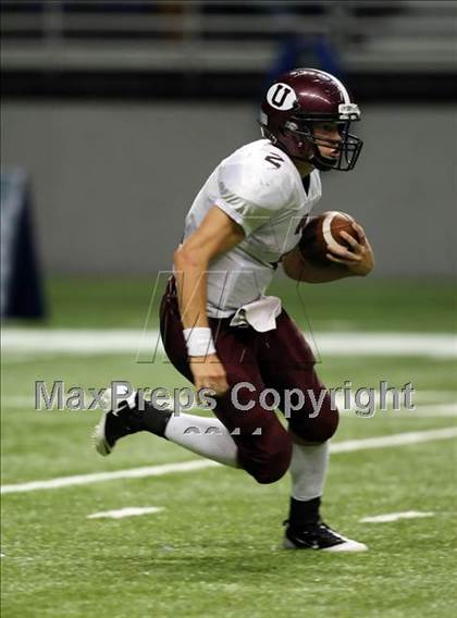 Thumbnail 2 in Uvalde vs. Seguin (Dave Campbell's Texas Football Classic) photogallery.