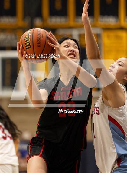 Thumbnail 1 in Summit Shasta vs. Hillsdale (Steve Geramoni Invitational) photogallery.
