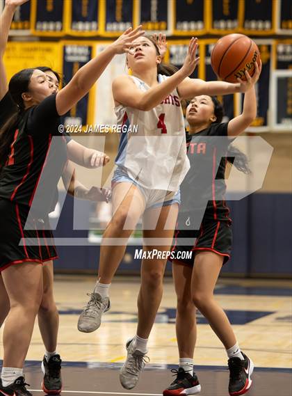 Thumbnail 1 in Summit Shasta vs. Hillsdale (Steve Geramoni Invitational) photogallery.