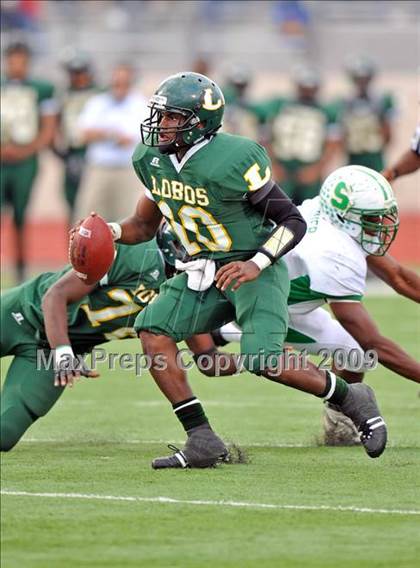 Thumbnail 3 in Longview vs. Smith (Texas 4A Region II D1 Playoffs) photogallery.