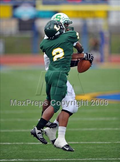 Thumbnail 2 in Longview vs. Smith (Texas 4A Region II D1 Playoffs) photogallery.