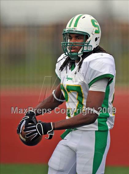 Thumbnail 2 in Longview vs. Smith (Texas 4A Region II D1 Playoffs) photogallery.
