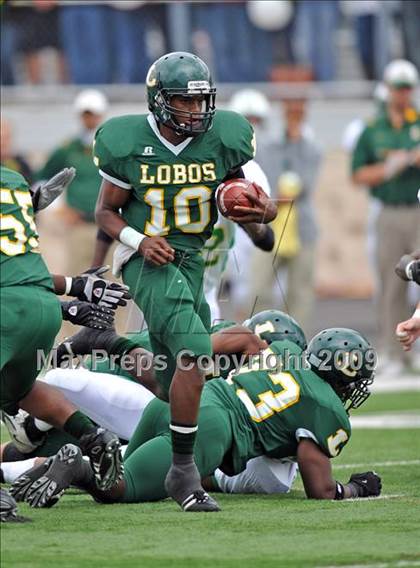 Thumbnail 2 in Longview vs. Smith (Texas 4A Region II D1 Playoffs) photogallery.