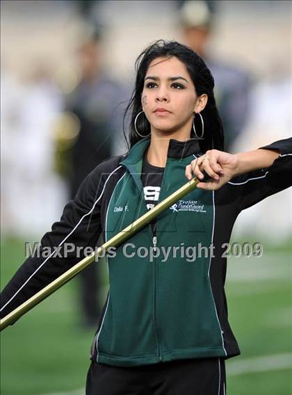 Thumbnail 2 in Longview vs. Smith (Texas 4A Region II D1 Playoffs) photogallery.