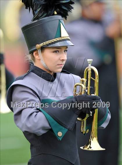Thumbnail 1 in Longview vs. Smith (Texas 4A Region II D1 Playoffs) photogallery.