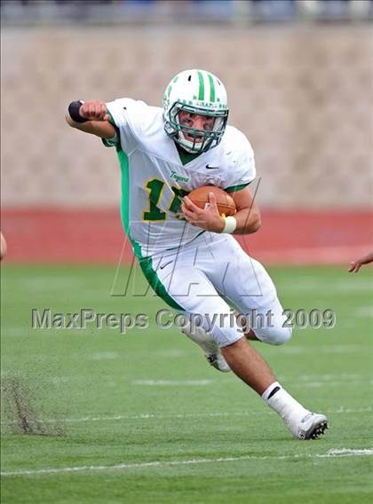 Thumbnail 1 in Longview vs. Smith (Texas 4A Region II D1 Playoffs) photogallery.