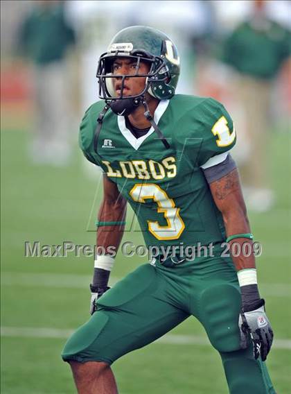 Thumbnail 2 in Longview vs. Smith (Texas 4A Region II D1 Playoffs) photogallery.