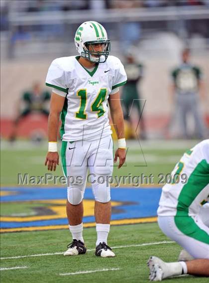 Thumbnail 2 in Longview vs. Smith (Texas 4A Region II D1 Playoffs) photogallery.