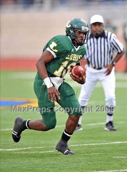 Thumbnail 2 in Longview vs. Smith (Texas 4A Region II D1 Playoffs) photogallery.