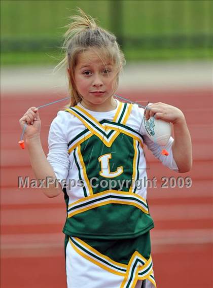 Thumbnail 1 in Longview vs. Smith (Texas 4A Region II D1 Playoffs) photogallery.
