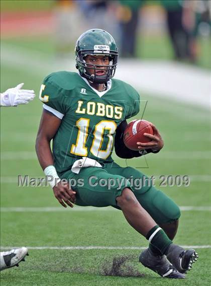 Thumbnail 2 in Longview vs. Smith (Texas 4A Region II D1 Playoffs) photogallery.