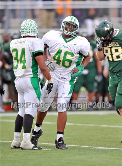 Thumbnail 1 in Longview vs. Smith (Texas 4A Region II D1 Playoffs) photogallery.