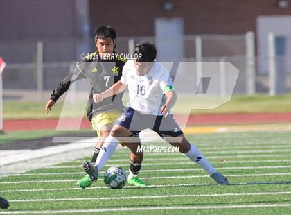 Thumbnail 3 in Hunter @ Kearns photogallery.