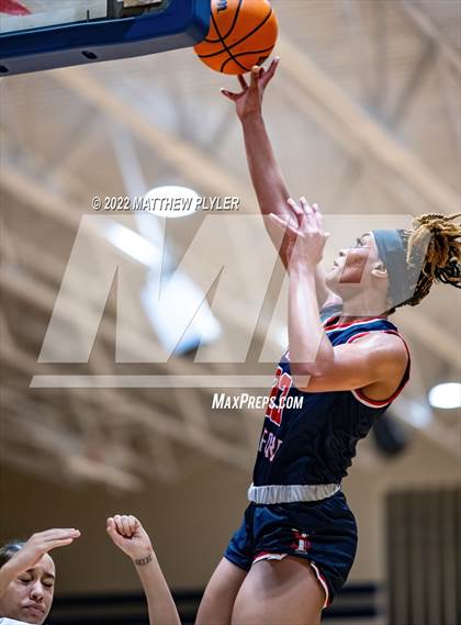 Thumbnail 2 in Terry Sanford @ Westover photogallery.