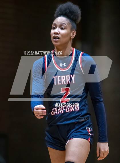 Thumbnail 1 in Terry Sanford @ Westover photogallery.