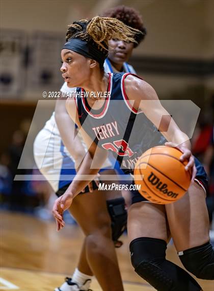 Thumbnail 1 in Terry Sanford @ Westover photogallery.