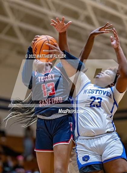 Thumbnail 1 in Terry Sanford @ Westover photogallery.