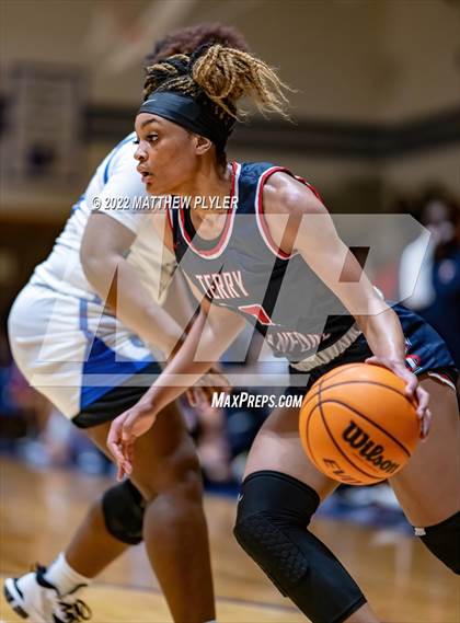 Thumbnail 3 in Terry Sanford @ Westover photogallery.