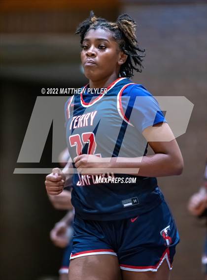 Thumbnail 2 in Terry Sanford @ Westover photogallery.