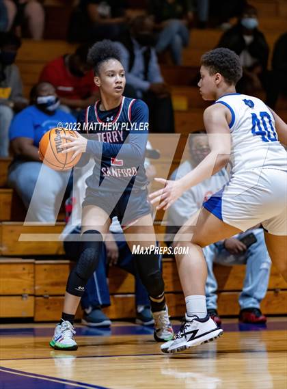 Thumbnail 1 in Terry Sanford @ Westover photogallery.