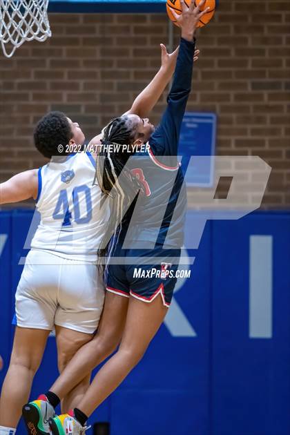 Thumbnail 3 in Terry Sanford @ Westover photogallery.