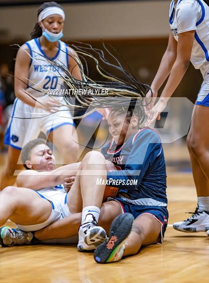 Thumbnail 3 in Terry Sanford @ Westover photogallery.