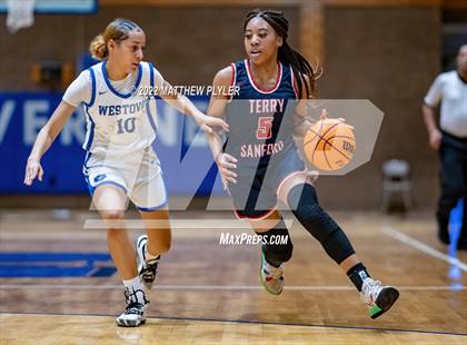 Thumbnail 1 in Terry Sanford @ Westover photogallery.