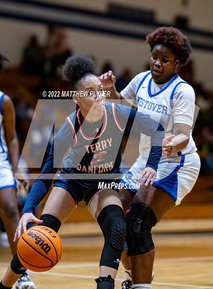 Thumbnail 3 in Terry Sanford @ Westover photogallery.