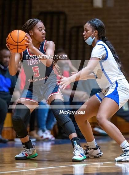 Thumbnail 3 in Terry Sanford @ Westover photogallery.