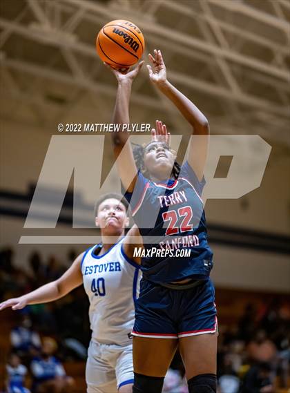 Thumbnail 1 in Terry Sanford @ Westover photogallery.