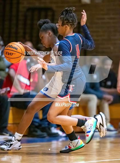 Thumbnail 3 in Terry Sanford @ Westover photogallery.