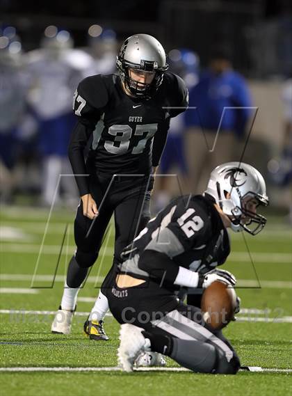 Thumbnail 2 in Tyler vs. Guyer (UIL 4A Division 1 Semifinal) photogallery.
