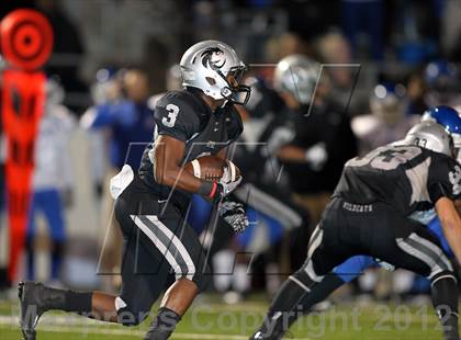 Thumbnail 3 in Tyler vs. Guyer (UIL 4A Division 1 Semifinal) photogallery.