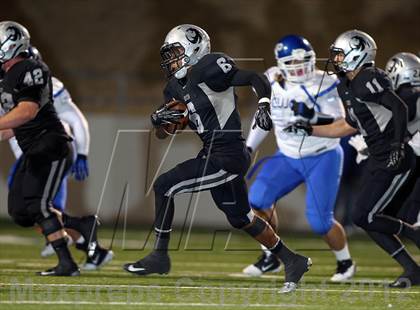 Thumbnail 1 in Tyler vs. Guyer (UIL 4A Division 1 Semifinal) photogallery.