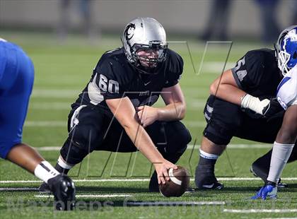 Thumbnail 3 in Tyler vs. Guyer (UIL 4A Division 1 Semifinal) photogallery.