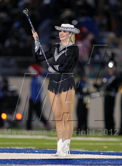 Thumbnail 3 in Tyler vs. Guyer (UIL 4A Division 1 Semifinal) photogallery.