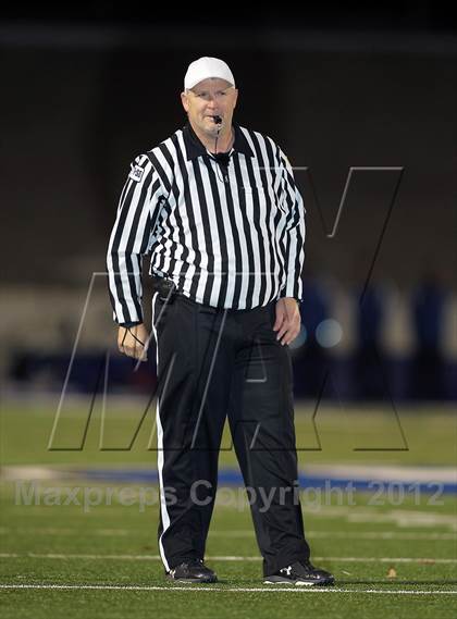 Thumbnail 3 in Tyler vs. Guyer (UIL 4A Division 1 Semifinal) photogallery.