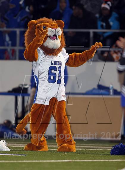 Thumbnail 3 in Tyler vs. Guyer (UIL 4A Division 1 Semifinal) photogallery.