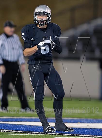 Thumbnail 2 in Tyler vs. Guyer (UIL 4A Division 1 Semifinal) photogallery.