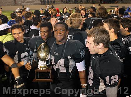 Thumbnail 2 in Tyler vs. Guyer (UIL 4A Division 1 Semifinal) photogallery.