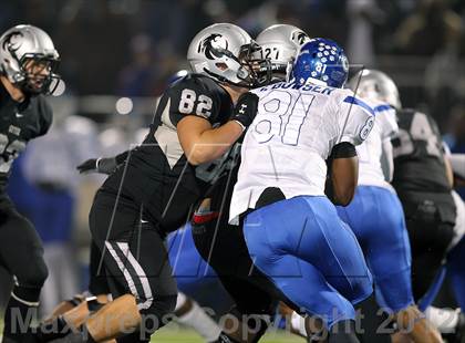 Thumbnail 3 in Tyler vs. Guyer (UIL 4A Division 1 Semifinal) photogallery.