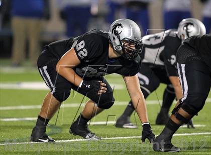 Thumbnail 2 in Tyler vs. Guyer (UIL 4A Division 1 Semifinal) photogallery.