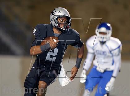 Thumbnail 3 in Tyler vs. Guyer (UIL 4A Division 1 Semifinal) photogallery.