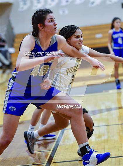 Thumbnail 2 in Hamilton Southeastern @ Noblesville photogallery.
