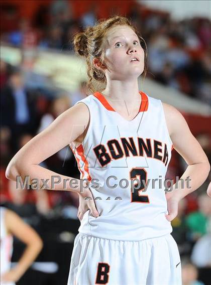 Thumbnail 1 in Pratt/Stafford vs. Bonner Springs (KSHSAA 4A Playoffs) photogallery.