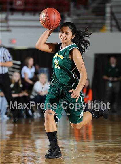 Thumbnail 3 in Pratt/Stafford vs. Bonner Springs (KSHSAA 4A Playoffs) photogallery.