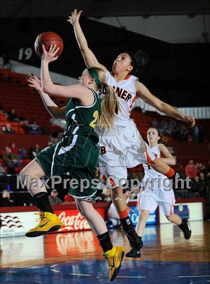 Thumbnail 3 in Pratt/Stafford vs. Bonner Springs (KSHSAA 4A Playoffs) photogallery.