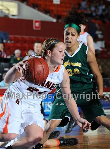 Thumbnail 3 in Pratt/Stafford vs. Bonner Springs (KSHSAA 4A Playoffs) photogallery.