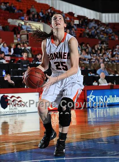 Thumbnail 1 in Pratt/Stafford vs. Bonner Springs (KSHSAA 4A Playoffs) photogallery.