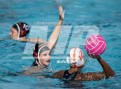 Thumbnail 3 in Liberty vs. Pittsburg photogallery.
